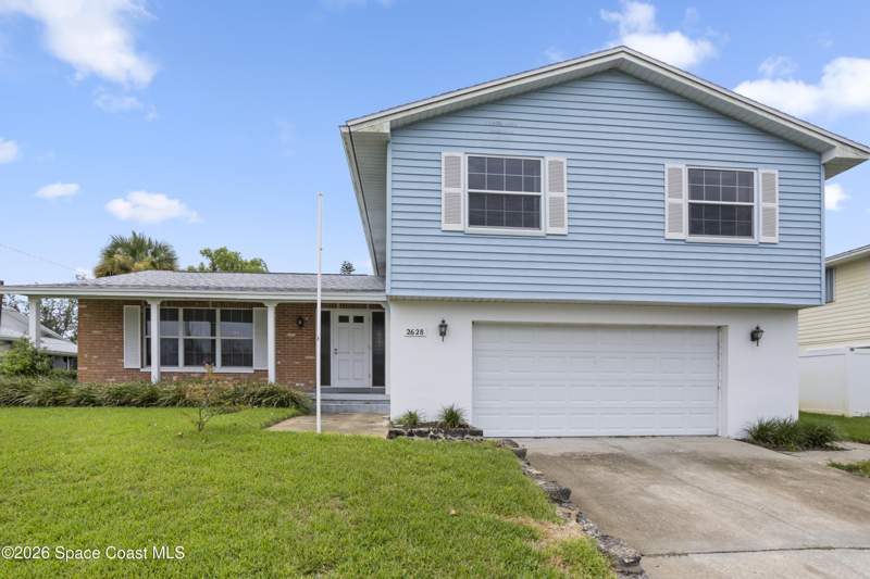 4 bedroom Single Family Residence at 2628 Driftwood Drive, Hickory Hill Unit No 3, Titusville — photo 3