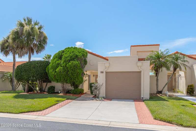 3 bedroom Single Family Residence at 718 Pine Island Drive, Courtyards Suntree Pud Stage 5 Tr 62 Unit 3 Th, Melbourne — photo 1