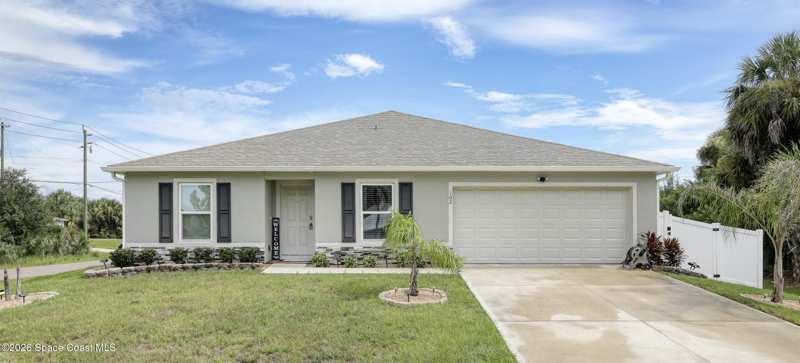4 bedroom Single Family Residence at 102 Fayetteville Street, Port Malabar Unit 30, Palm Bay — photo 1