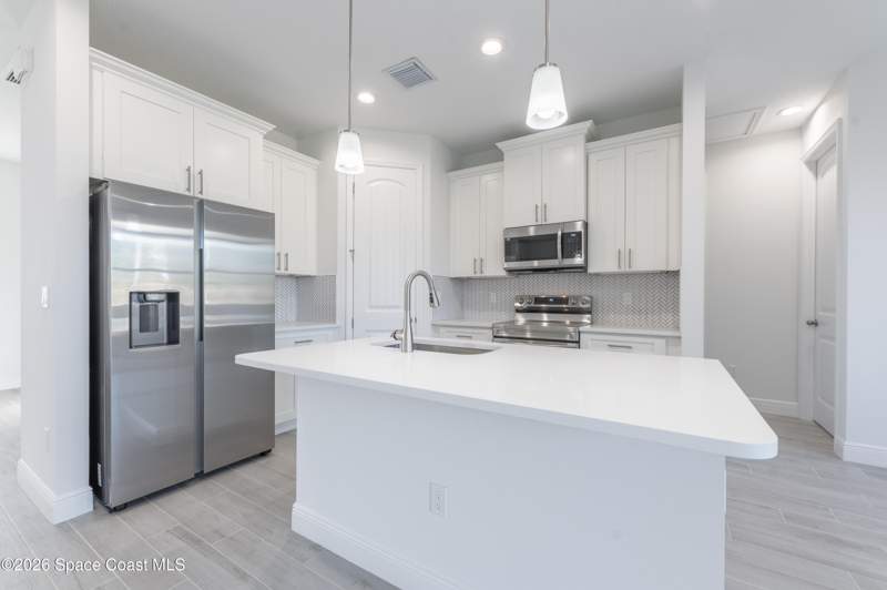 4 bedroom Single Family Residence at 1001 Tide Road, Port Malabar Unit 17, Palm Bay — photo 5