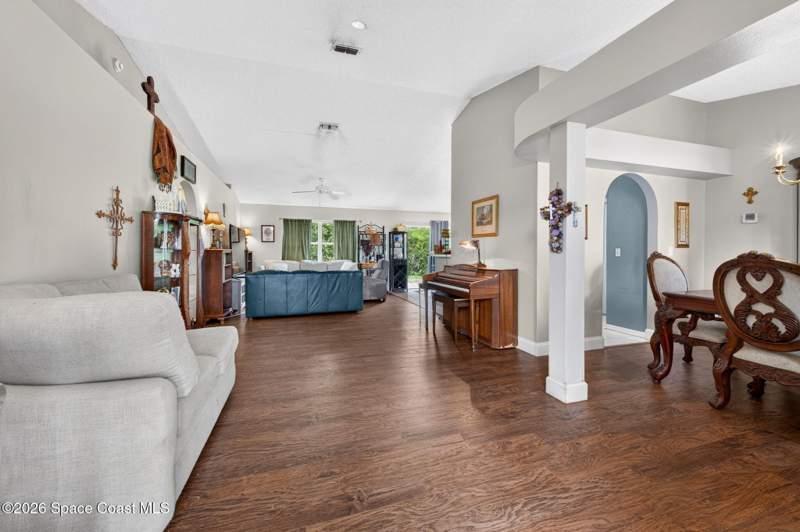 3 bedroom Single Family Residence at 3506 Cordgrass Court, Parkway Meadows Phase 2, Melbourne — photo 4