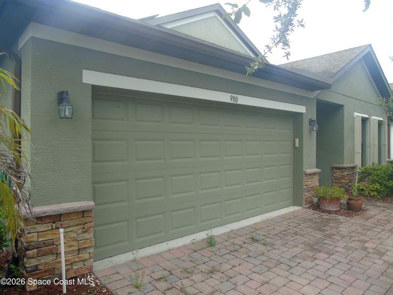 3 bedroom Single Family Residence at 980 Dillard Drive, Wellington at Bayside Lakes, Palm Bay — photo 2