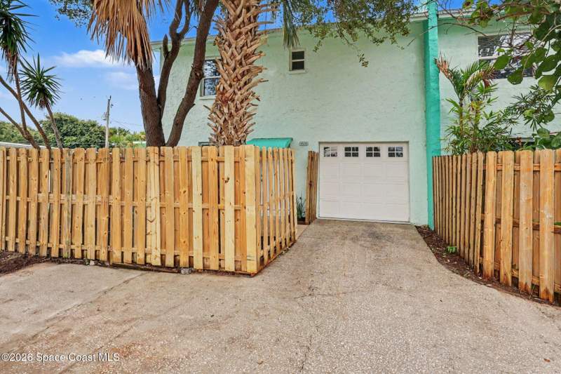 3 bedroom Condominium at 1531 S Orlando Avenue, Cocoa Beach 3rd Addn To, Cocoa Beach — photo 3