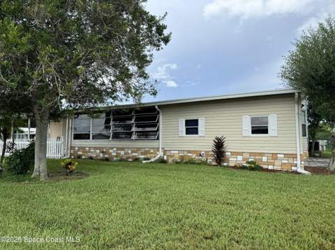 600 N Dolphin Circle, Barefoot Bay FL - photo 9 of 50