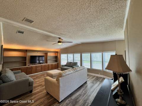 600 N Dolphin Circle, Barefoot Bay FL - photo 14 of 50