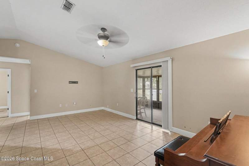 3 bedroom Single Family Residence at 828 Redrock Street, Port Malabar Unit 17, Palm Bay — photo 5
