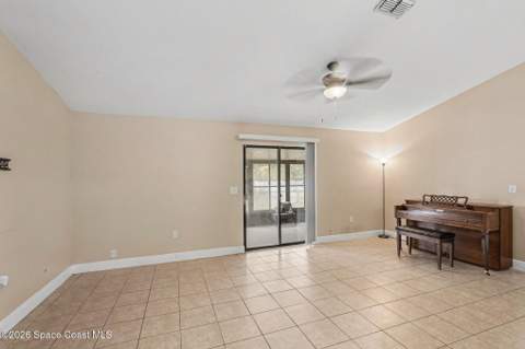 828 Redrock Street, Palm Bay FL - photo 6 of 22