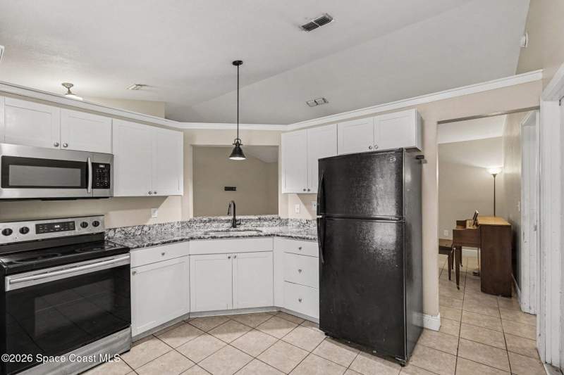 3 bedroom Single Family Residence at 828 Redrock Street, Port Malabar Unit 17, Palm Bay — photo 3