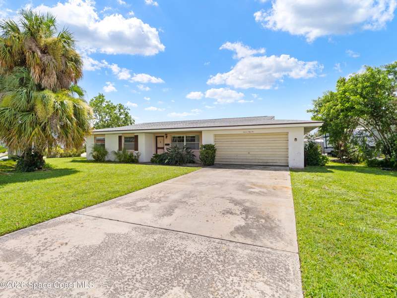 3 bedroom Single Family Residence at 1655 S Shelter Trail, Riviera Isles Unit 1 Replat, Merritt Island — photo 3