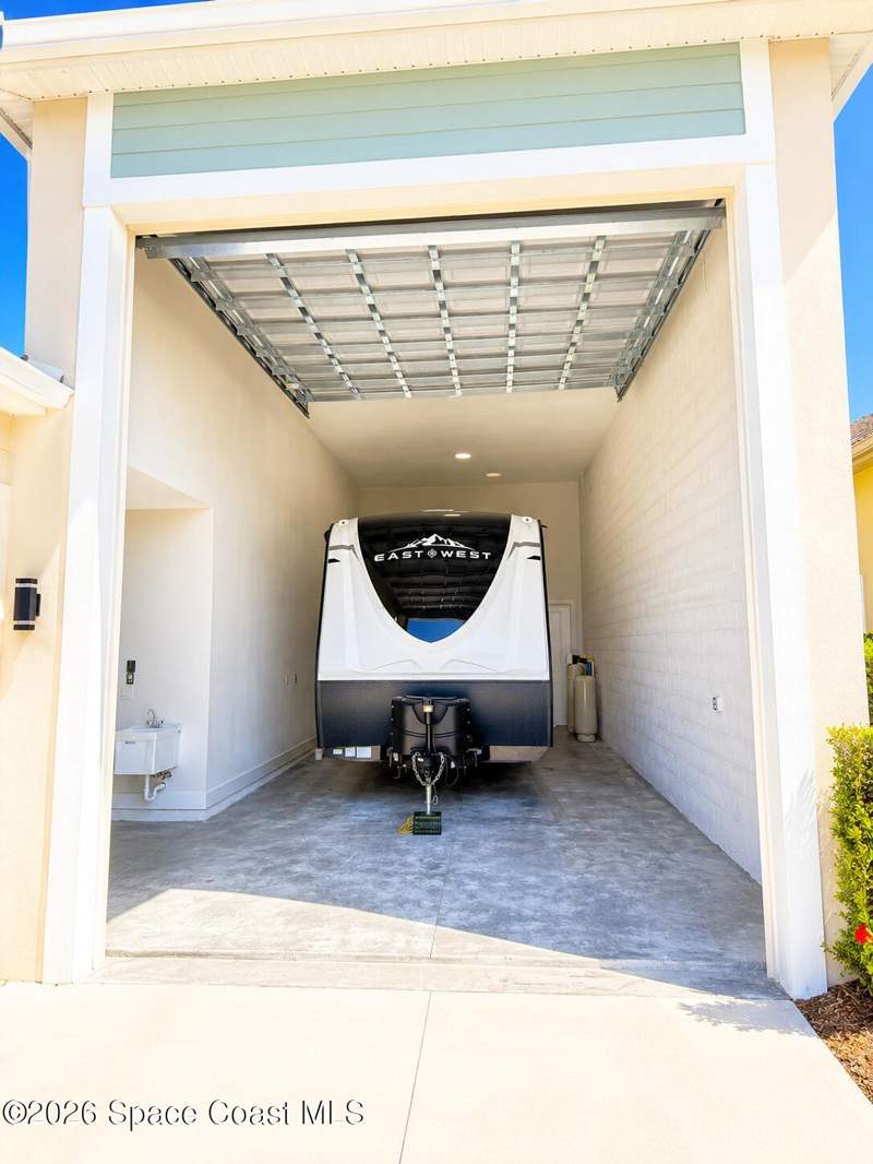 4 bedroom Single Family Residence at 2065 Tahoe Avenue, Port Malabar Unit 17, Palm Bay — photo 5