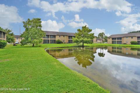 240 Spring Drive #8, Merritt Island FL - photo 6 of 36