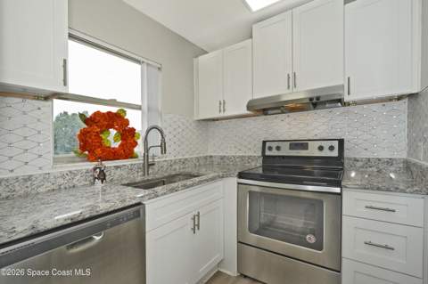 240 Spring Drive #8, Merritt Island FL - photo 17 of 36