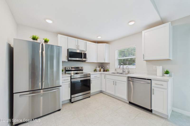3 bedroom Single Family Residence at 574 Lagrange Street, Port Malabar Unit 30, Palm Bay — photo 3