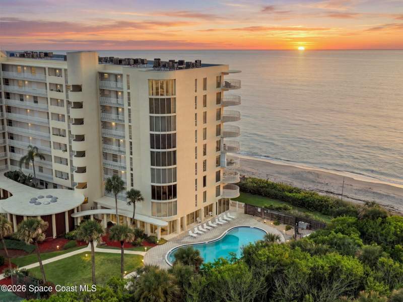 2 bedroom Condominium at 2225 Highway A1a #706, Ocean Walk Condo, Indian Harbour Beach — photo 2