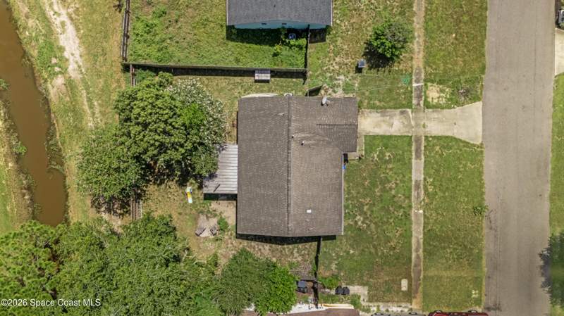 2 bedroom Single Family Residence at 1705 Privateer Drive, American Village Pud Stage 1, Titusville — photo 2