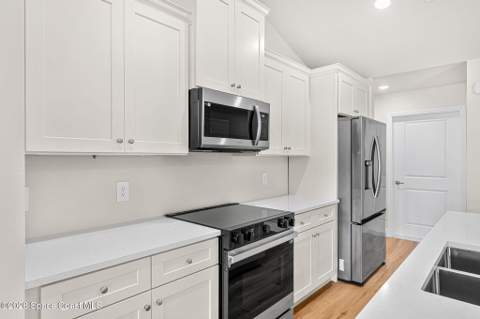 914 Aurelia Avenue, Palm Bay FL - photo 16 of 56