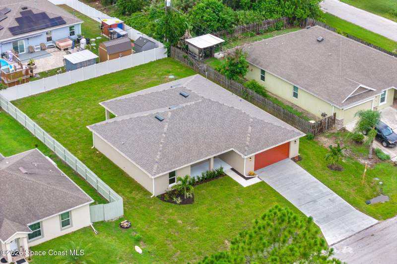 4 bedroom Single Family Residence at 914 Aurelia Avenue, Port Malabar Unit 12, Palm Bay — photo 3