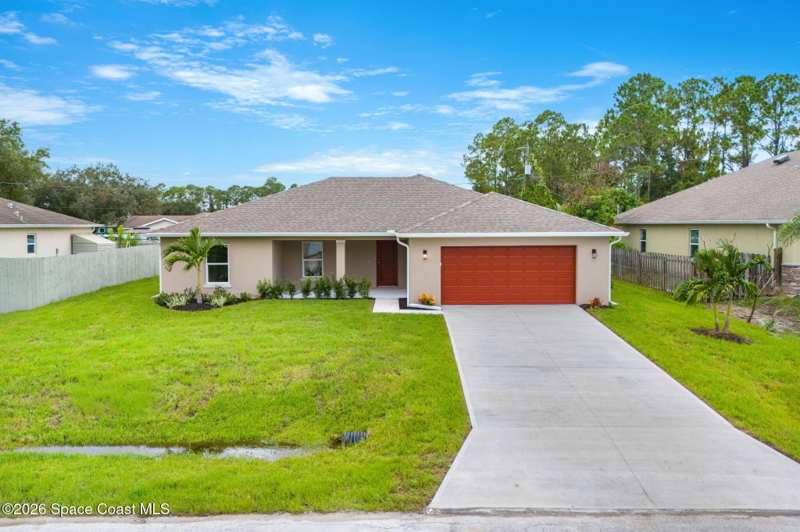 4 bedroom Single Family Residence at 914 Aurelia Avenue, Port Malabar Unit 12, Palm Bay — photo 1