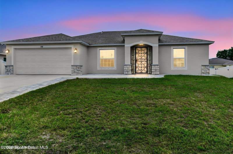 3 bedroom Single Family Residence at 516 Olsmar Street, Port Malabar Unit 31, Palm Bay — photo 2