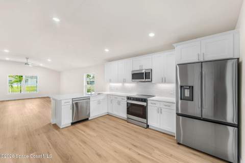 1870 Thorman Avenue, Palm Bay FL - photo 20 of 40