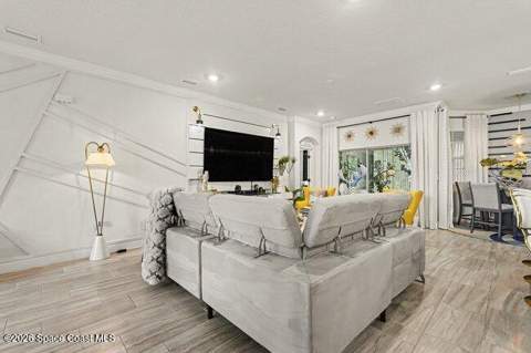 607 SE Gleneagles Drive, Palm Bay FL - photo 17 of 60