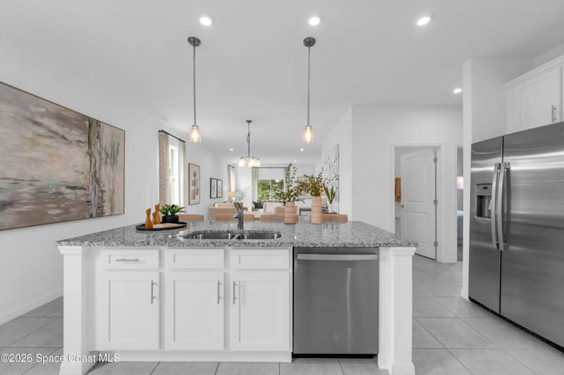 3 bedroom Single Family Residence at 637 Castleford Avenue, Reserve at Country Club Lakes Estates, Palm Bay — photo 5