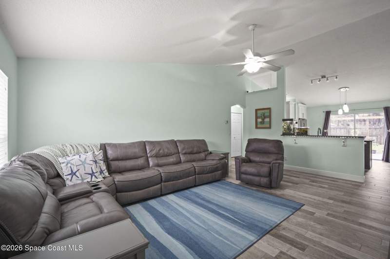 3 bedroom Single Family Residence at 1012 Thompson Road, Port Malabar Unit 20, Palm Bay — photo 4