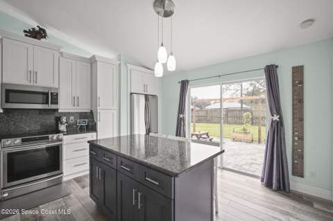 1012 Thompson Road, Palm Bay FL - photo 9 of 27