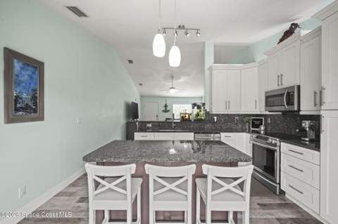 1012 Thompson Road, Palm Bay FL - photo 15 of 27