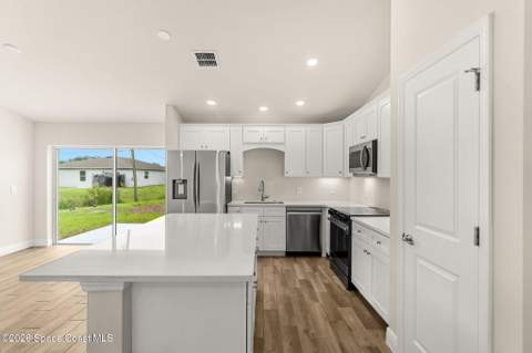 938 Ulster Avenue, Palm Bay FL - photo 12 of 40
