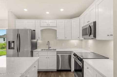938 Ulster Avenue, Palm Bay FL - photo 13 of 40