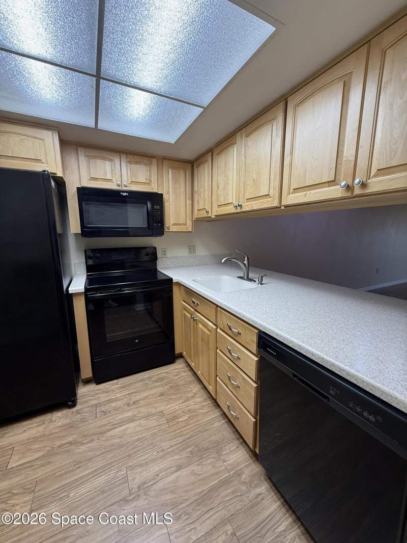 2 bedroom Condominium at 1720 Murrell Road #101, Hazelwood Villas Condo Ph I, Rockledge — photo 3