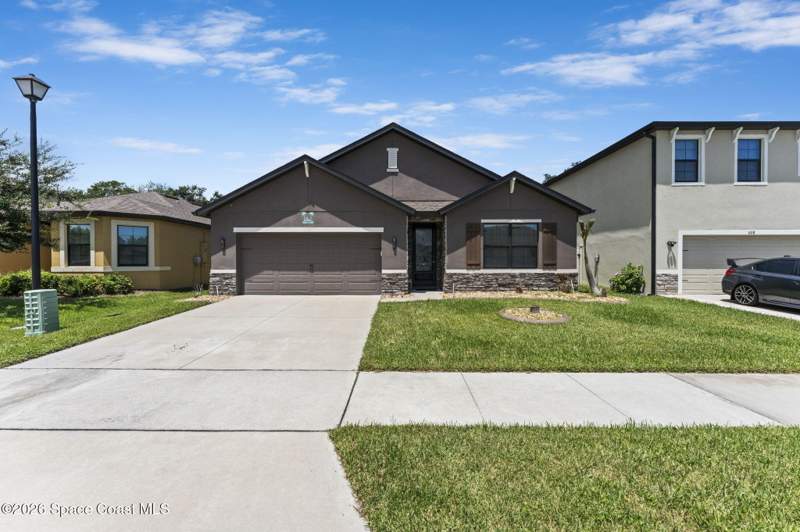 4 bedroom Single Family Residence at 618 Coyote Drive, Panther Ridge Phase 3 2, Cocoa — photo 3