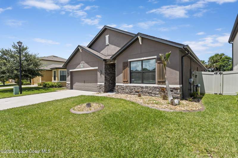 4 bedroom Single Family Residence at 618 Coyote Drive, Panther Ridge Phase 3 2, Cocoa — photo 5