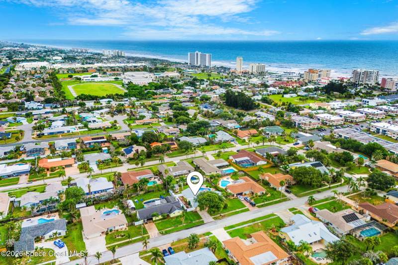 4 bedroom Single Family Residence at 146 Sand Dollar Road, Sandpines Sec 3, Indialantic — photo 4