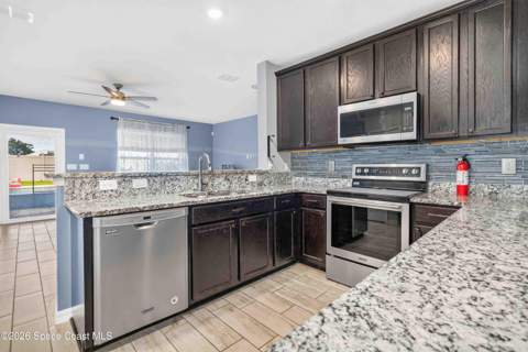 161 Broward Street, Palm Bay FL - photo 8 of 32