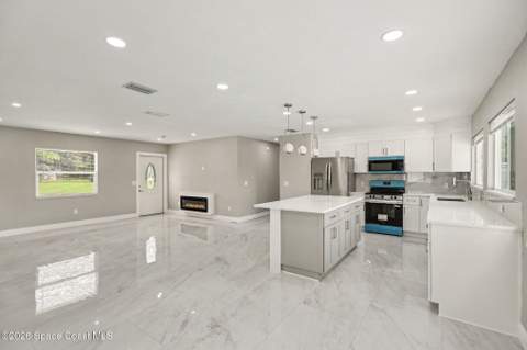 1240 Mascot Street, Palm Bay FL - photo 7 of 28