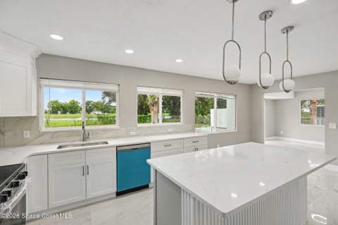1240 Mascot Street, Palm Bay FL - photo 10 of 28