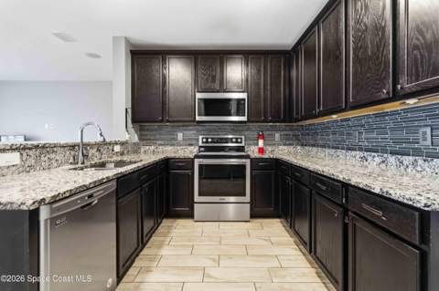 161 Broward Street, Palm Bay FL - photo 9 of 32