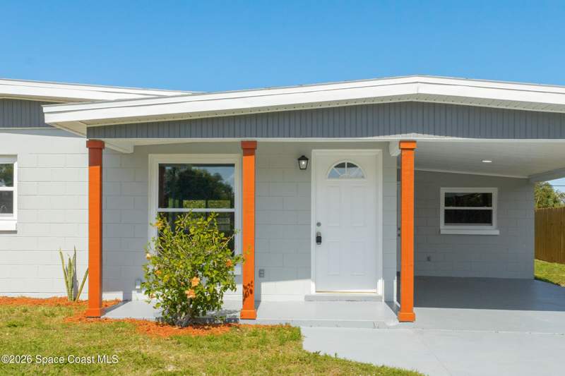 3 bedroom Single Family Residence at 1510 N Smith Drive, Whispering Oaks 2nd Sec, Titusville — photo 3