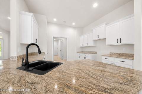 281 Breakwater Street, Palm Bay FL - photo 10 of 17