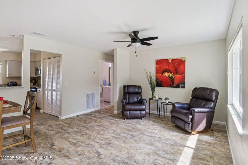 2 bedroom Single Family Residence at 919 Quail Street, Port Malabar Unit 16, Palm Bay — photo 2