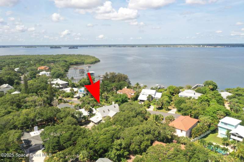 4 bedroom Single Family Residence at 5875 Riverside Drive, Melbourne Shores 2nd Addn, Melbourne Beach — photo 2