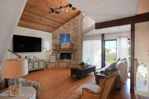 5875 Riverside Drive, Melbourne Beach FL - photo 8 of 40