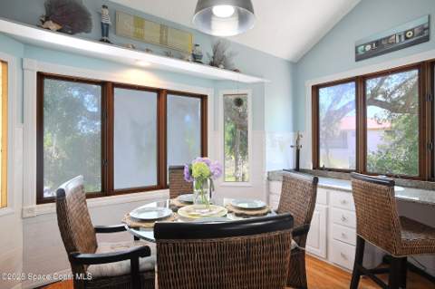 5875 Riverside Drive, Melbourne Beach FL - photo 15 of 40