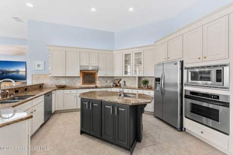 242 Flanders Drive, Indialantic FL - photo 16 of 75