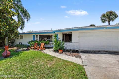 575 Glenwood Avenue, Satellite Beach FL - photo 13 of 53