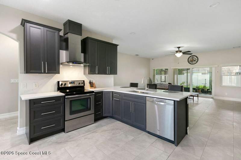 4 bedroom Single Family Residence at 426 Oakleaf Street, Port Malabar Unit 32, Palm Bay — photo 3