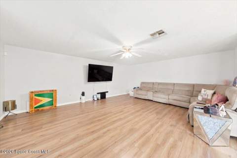2771 Snapdragon Drive, Palm Bay FL - photo 19 of 37