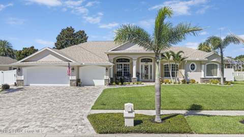 852 Woodbine Drive, Merritt Island FL - photo 6 of 70